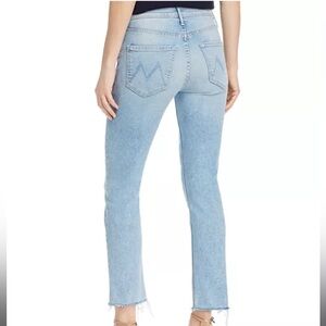 Mother Jeans The mid rise dazzler ankle fray reading by the pool